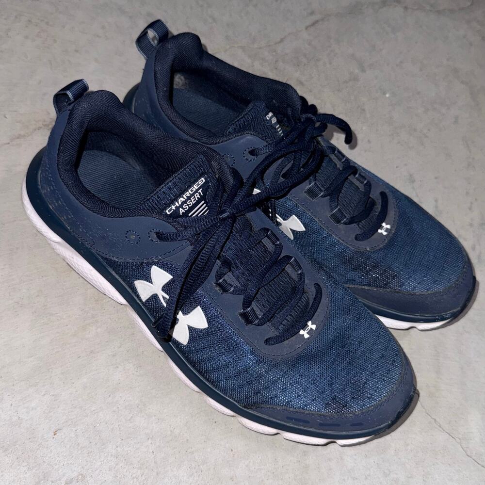 Under Armour Charged Assert Navy Running Shoes Mens Size 11